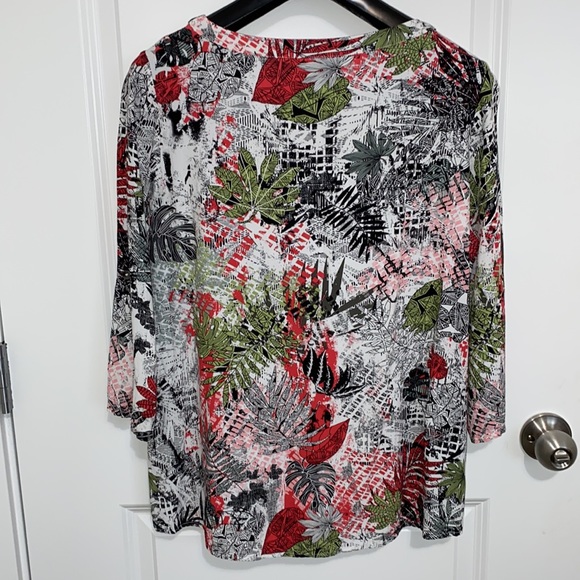 Vintage Northern Reflections Leaf Theme Top - Picture 4 of 8